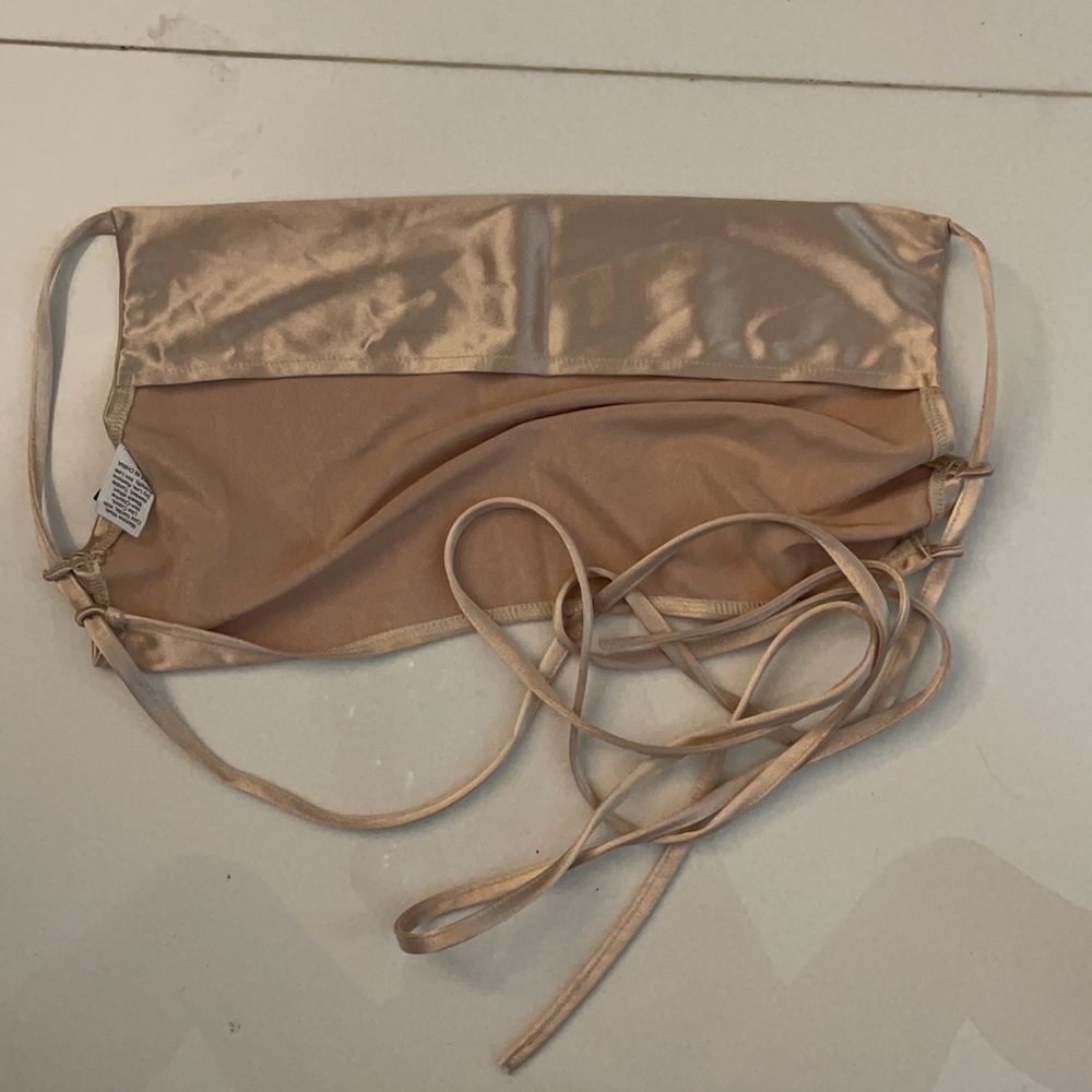 Top - Picture 2 of 2